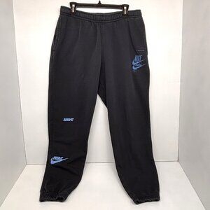 Nike Sportswear Sport Essentials Fleece Black Logo Sweat Pants DM6871-010 Mens L